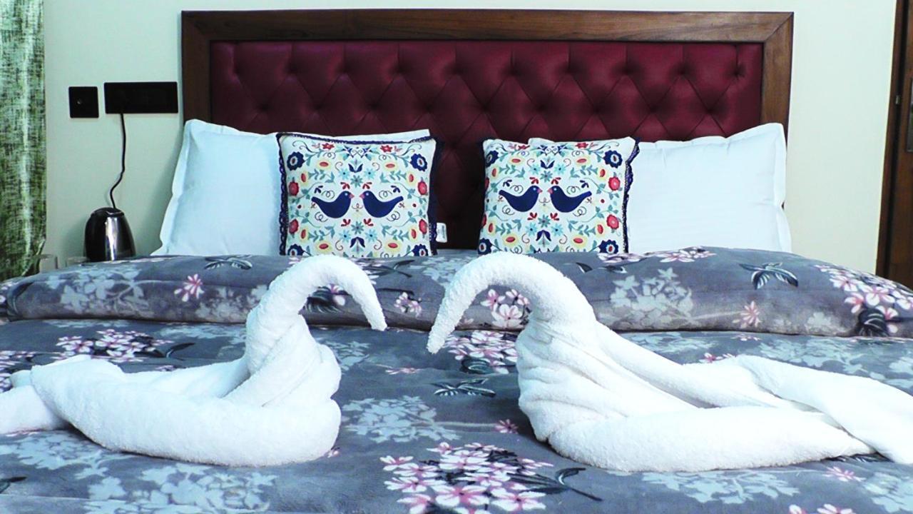 Hotel Jakhu Heights Shimla Eksteriør bilde