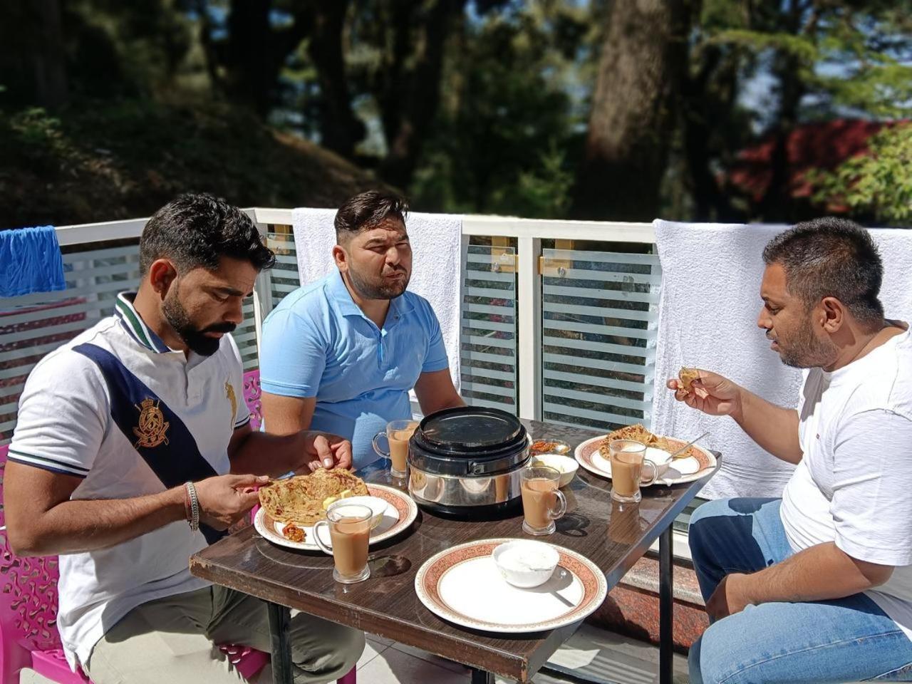 Hotel Jakhu Heights Shimla Eksteriør bilde